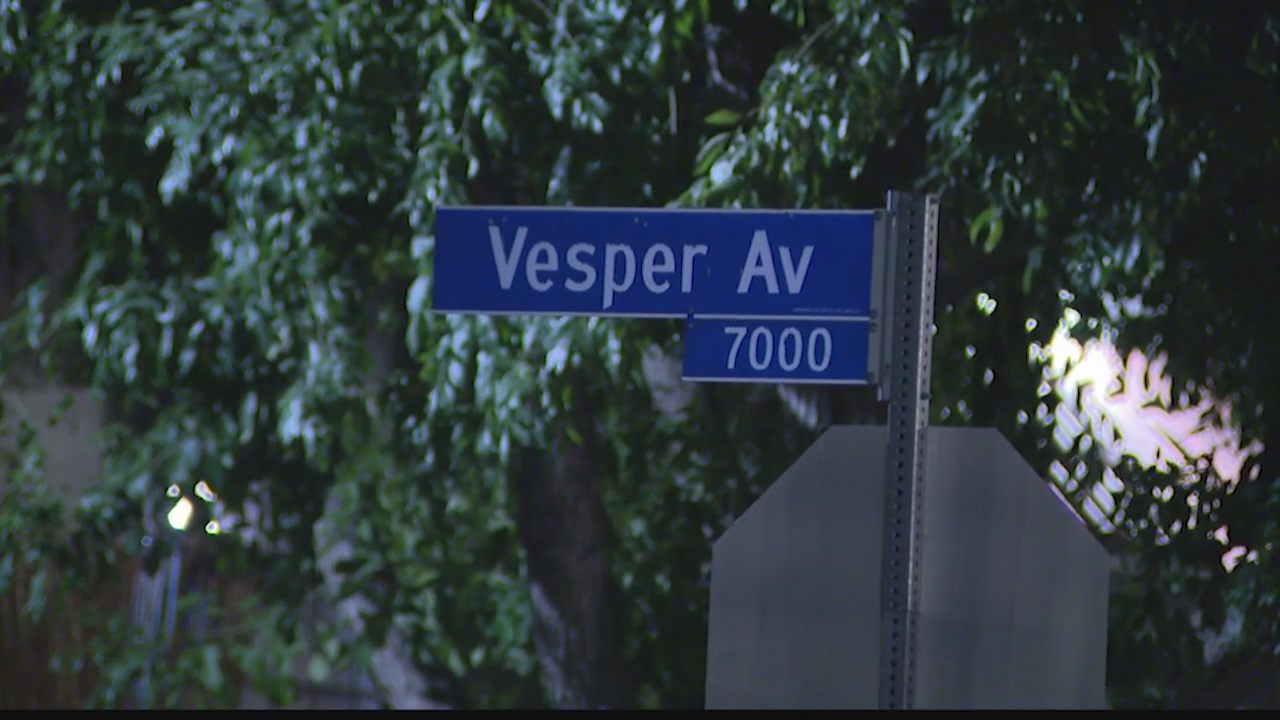 Search for suspects after Van Nuys burglary