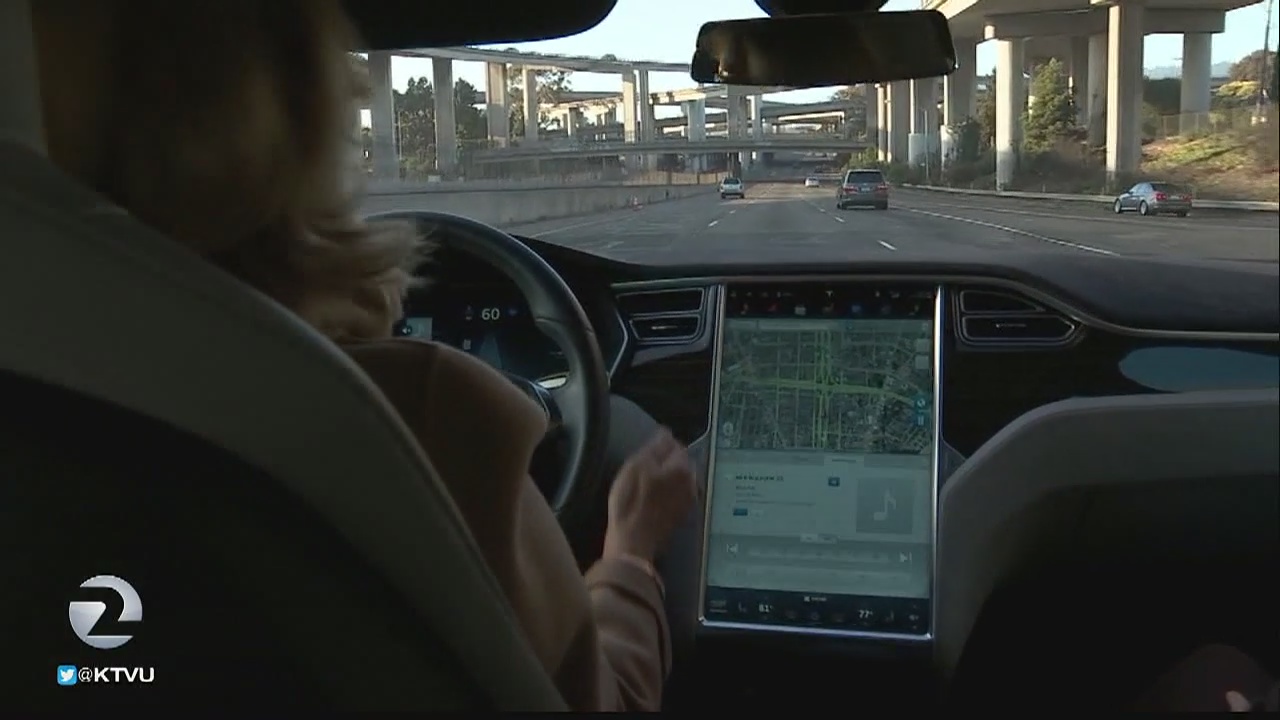 False sense of security? Tesla confirms 'autopilot' driver death