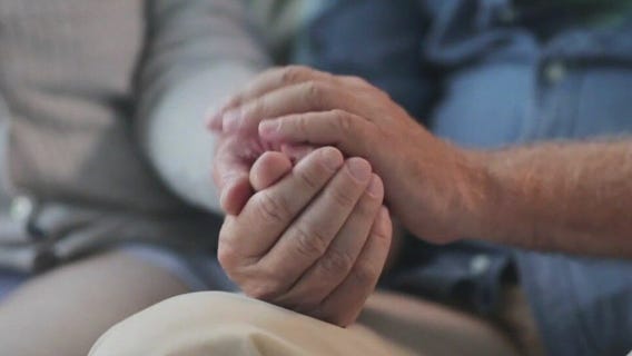 How to spot signs of Alzheimer's disease in a loved one