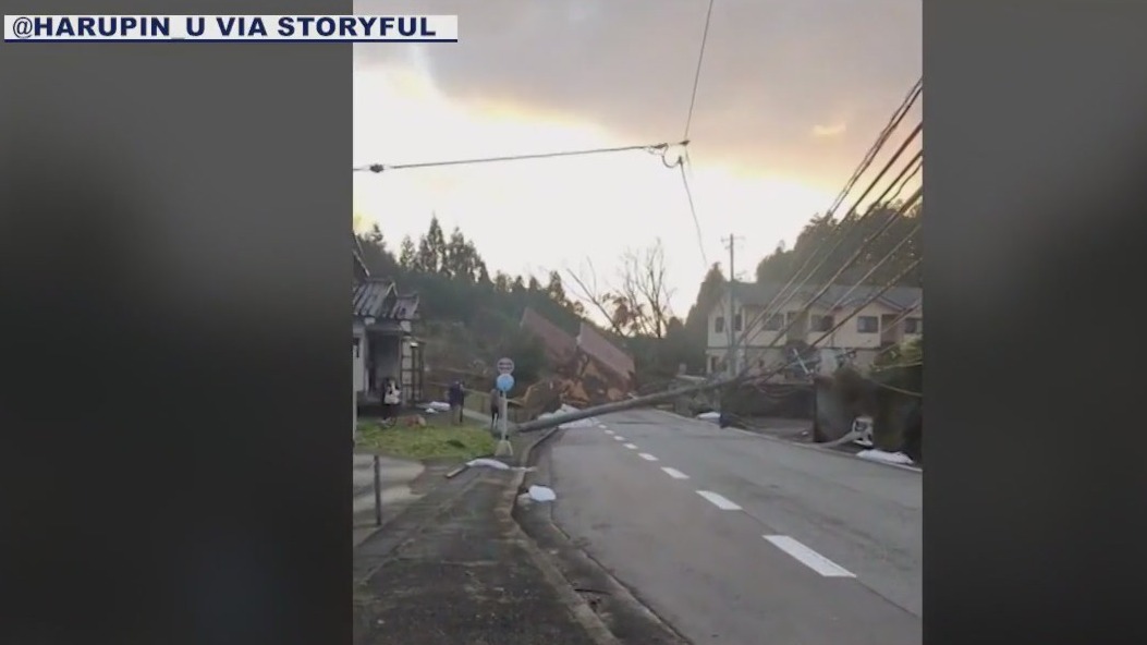 Japan earthquakes trigger tsunami alert