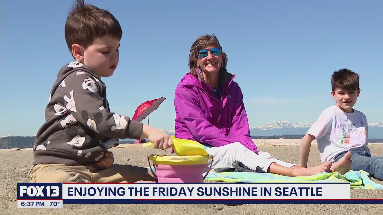 Enjoying the Friday sunshine in Seattle