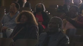 South Side Chicago residents rally against migrant bus arrivals