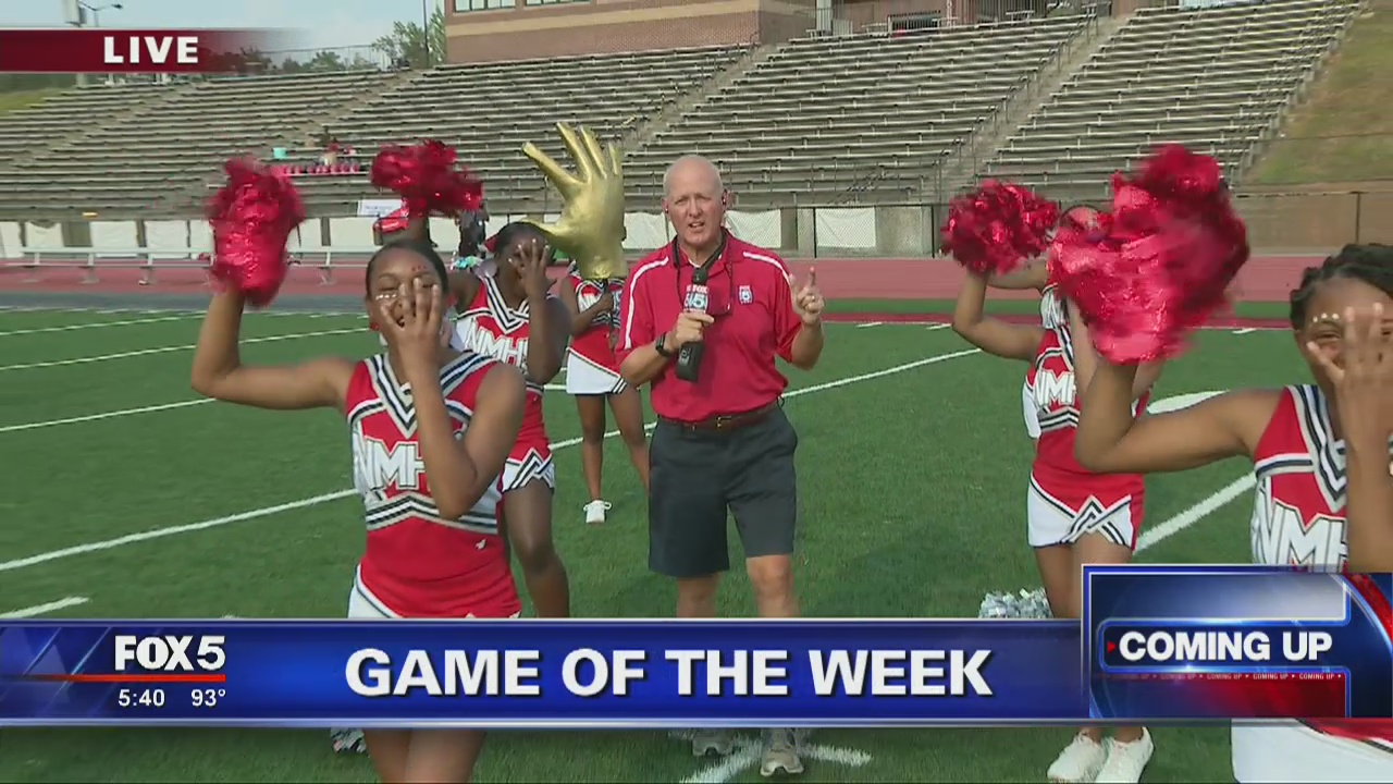 Cheerleaders HAND Salute