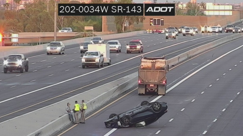 Loop 202 shut down in Phoenix due to crash | FOX 10 Phoenix