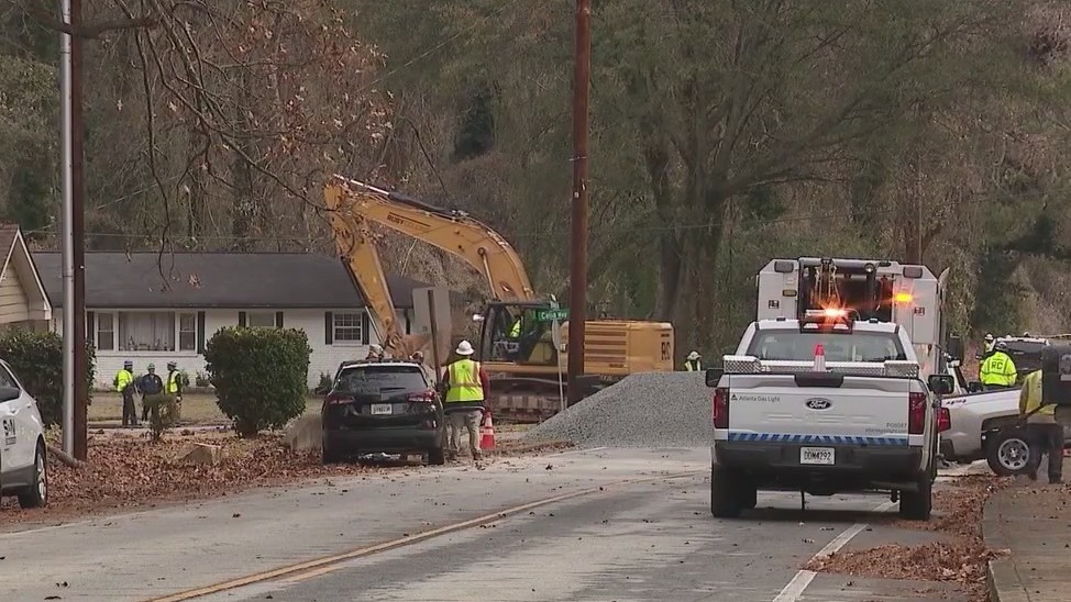 Water main break still under repair