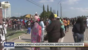Hundreds gather at Houston Memorial Gardens for final goodbye to George Floyd