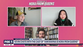 Kevin McCarthy talks to cast of Nora from Queens