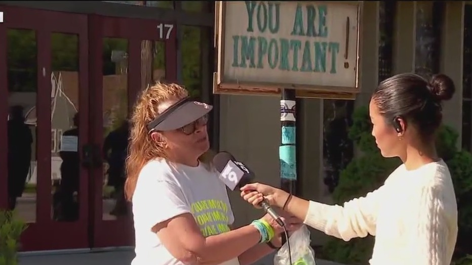 Community support at Mpls mass shooting memorial