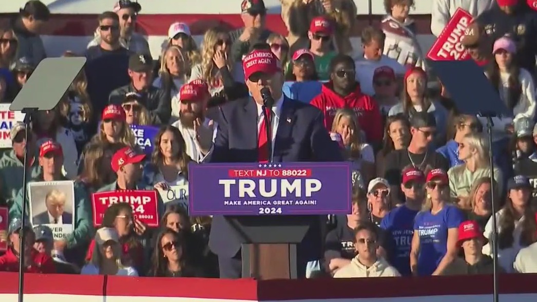 Polls show tight race for the White House