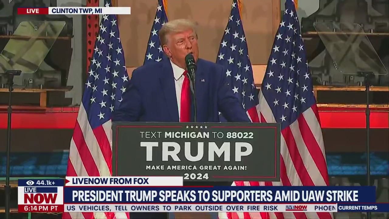 Trump speaks to supporters in Michigan