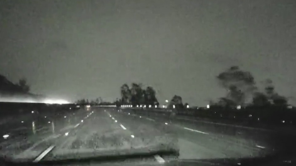 Heavy rain soaks LA County foothills