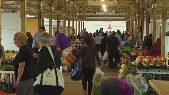 Mpls Farmers Market starts Saturday, with new hours