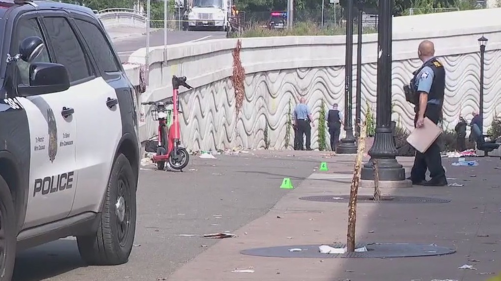 Police add fencing after Minneapolis shooting