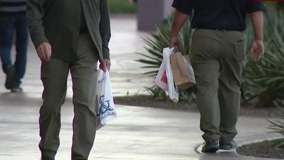 Arizonans race against the clock as holiday shipping deadlines loom