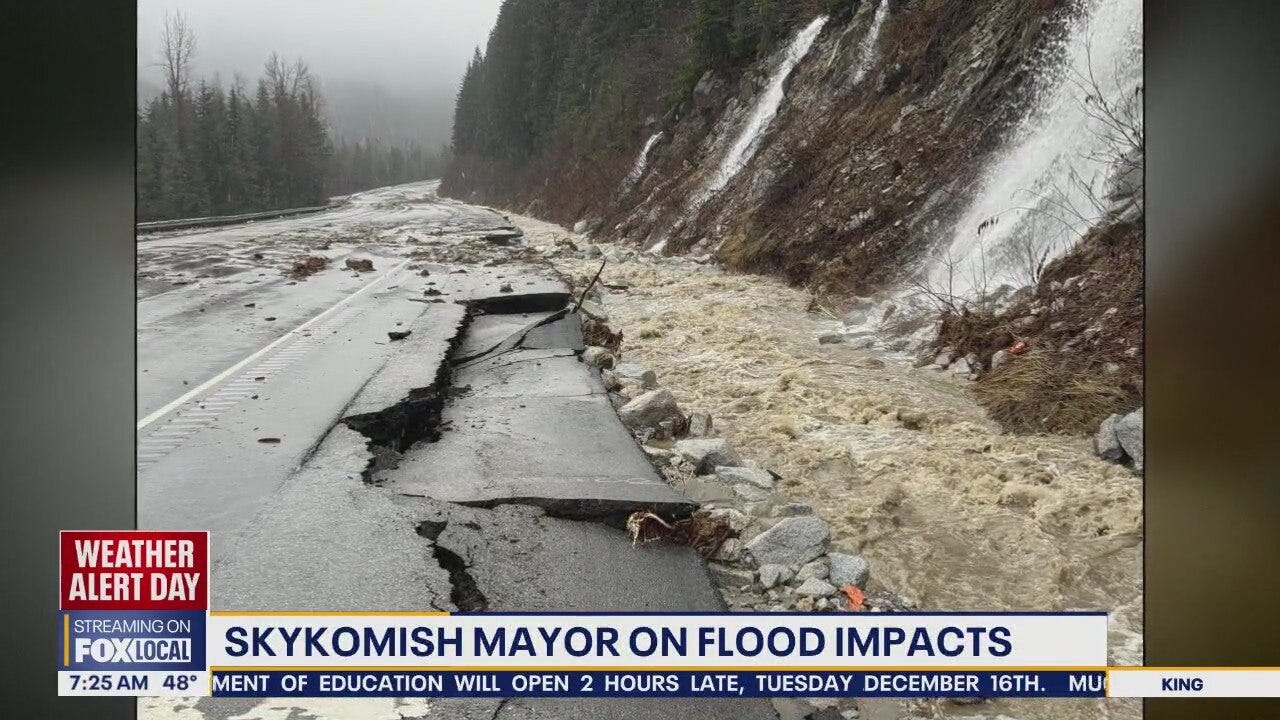 Roads destroyed by widespread flooding in western WA
