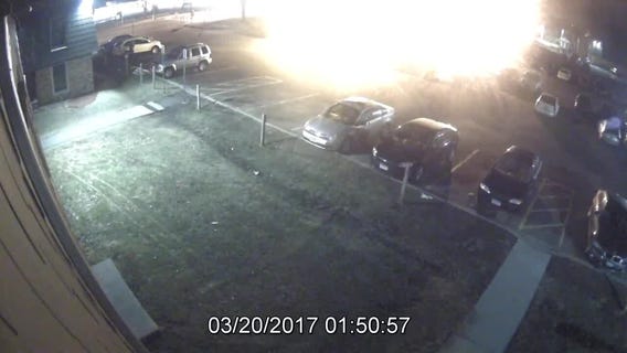 Video catches SUV arson in Hopkins, MN