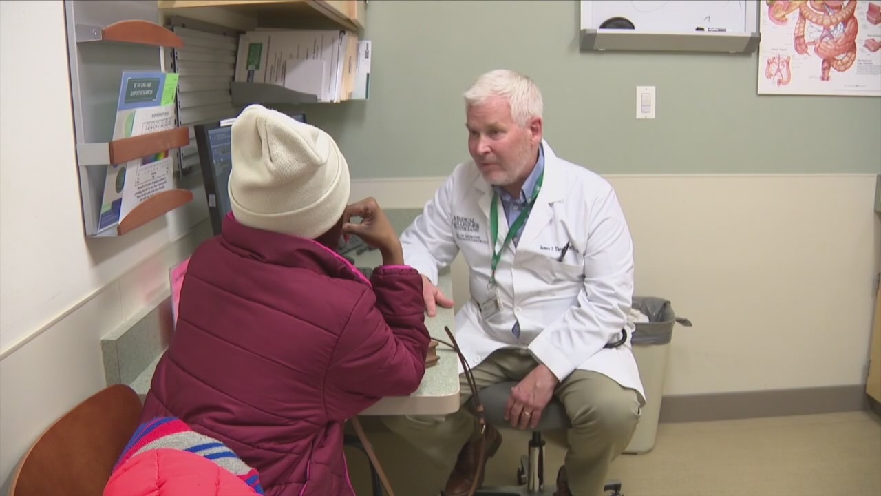 Doctors issue warning as colorectal cancer cases increase in younger Americans