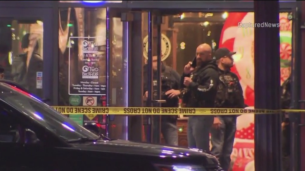 3 shot, 2 fatally at downtown Aurora, IL, bar, police say
