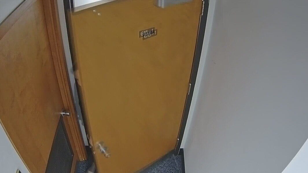 Judge Dugan trial: Talk of doors, hallways