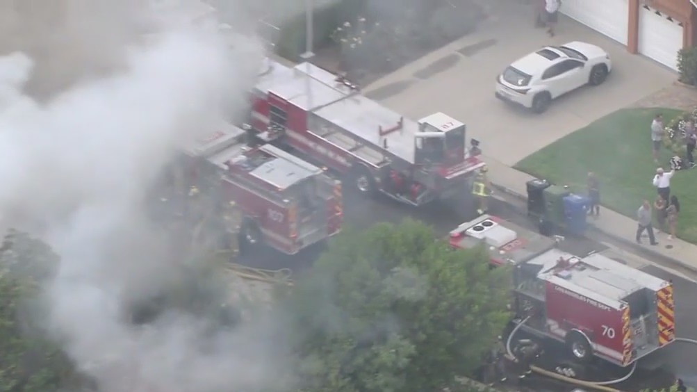 Crews battle house fire in Chatsworth