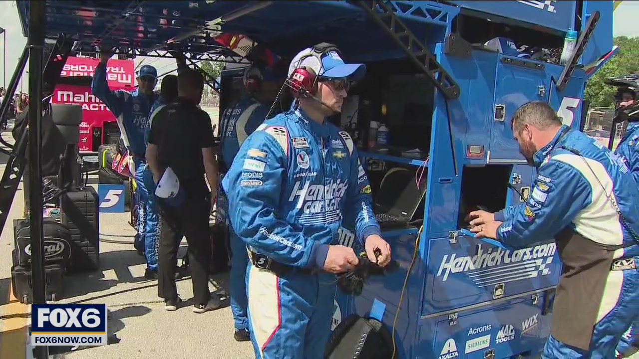 Cousins leave Amish lifestyle, join NASCAR pit crew