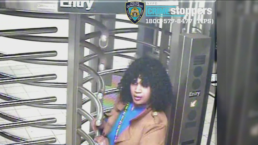 Woman punched repeatedly on NYC subway train