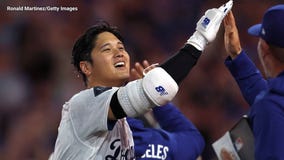 Shohei Ohtani hits home run on his bobblehead day