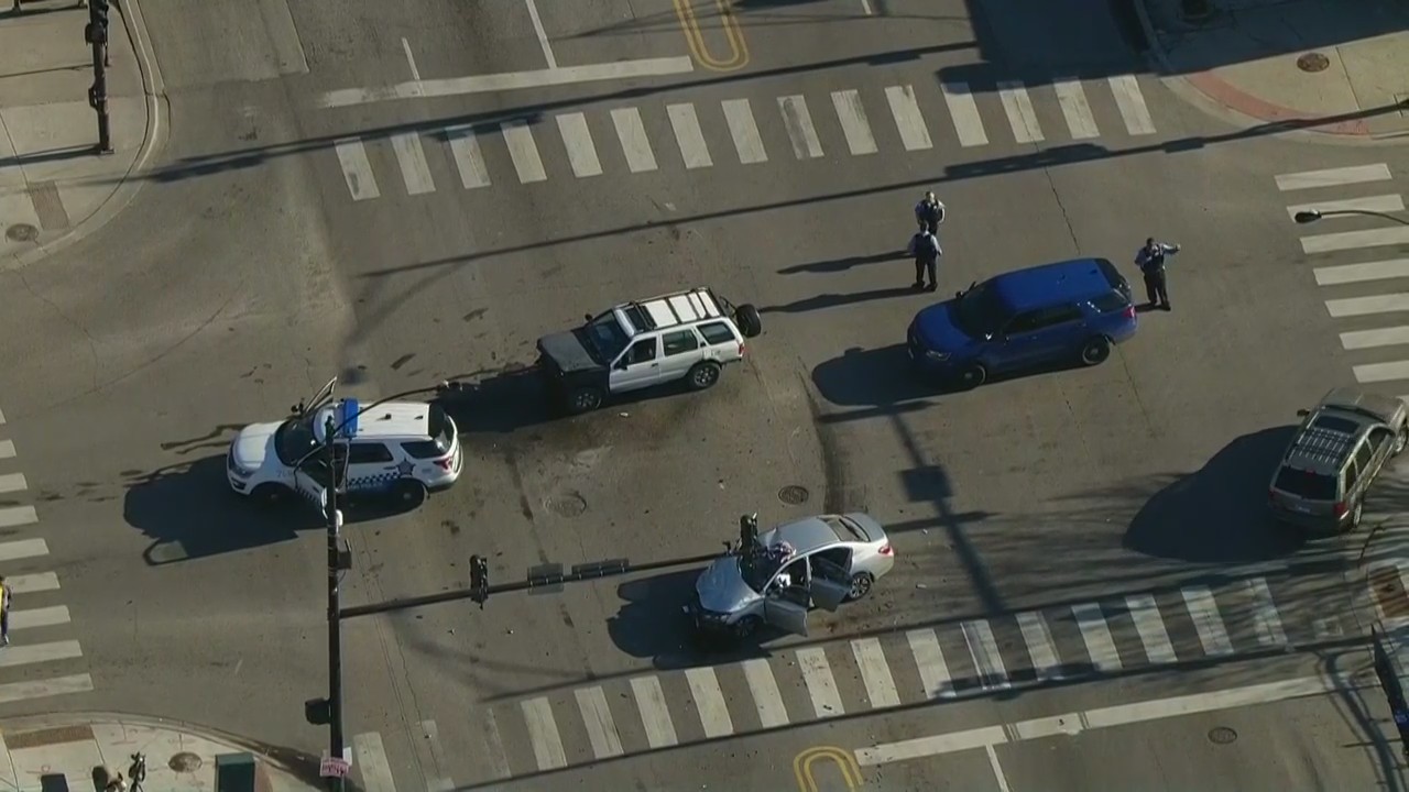 Chicago Lawn crash: Police close down 69th and Western after crash