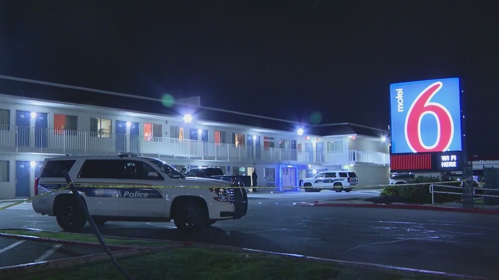 Deadly Motel 6 shooting in Phoenix under investigation | FOX 10 Phoenix