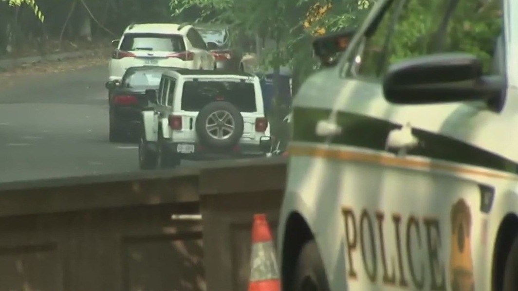 Armed man arrested near Barack Obama's home