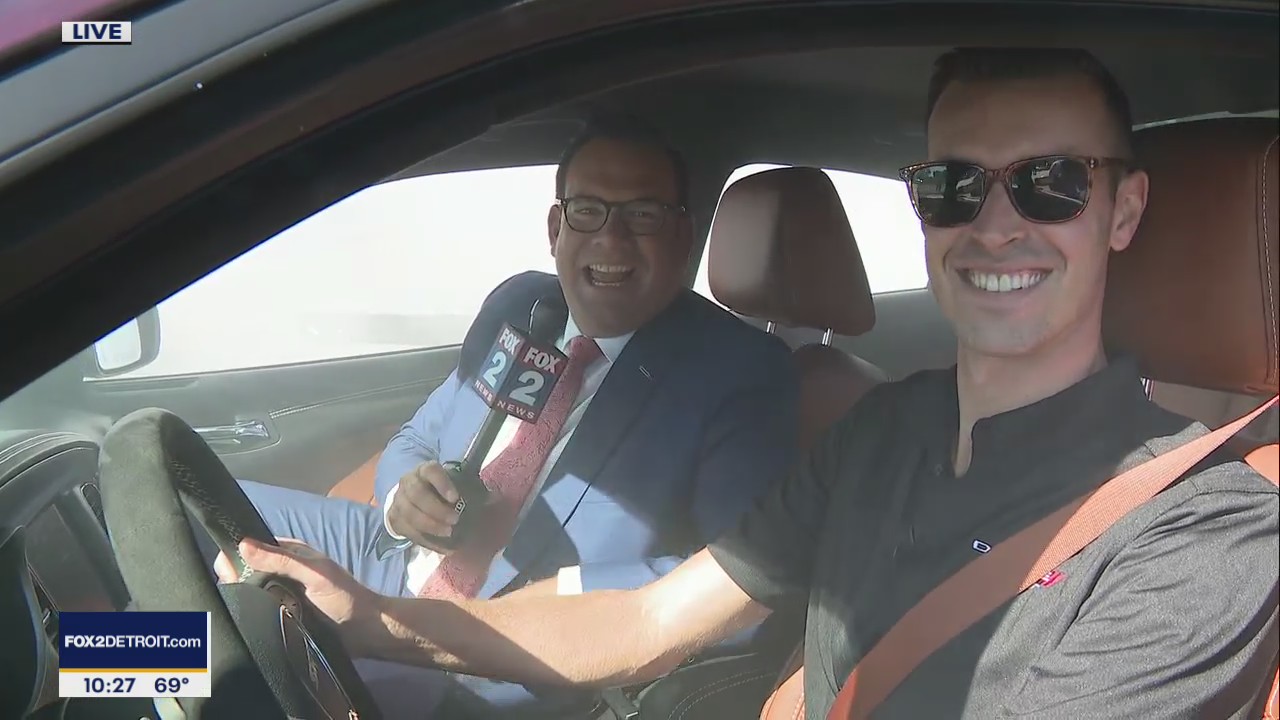 Roadkill Nights is coming back to Woodward for legal drag racing!