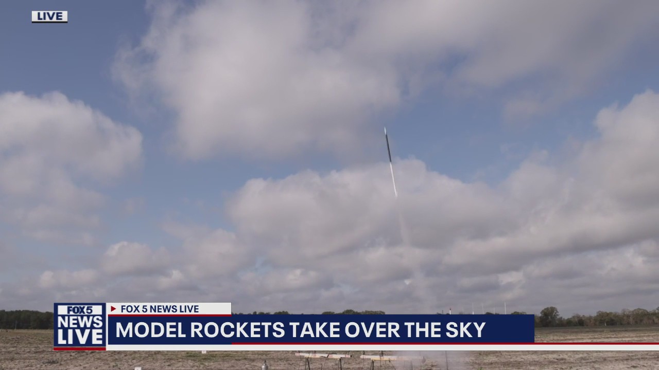 Model rockets take over skies in Nashville, Georgia