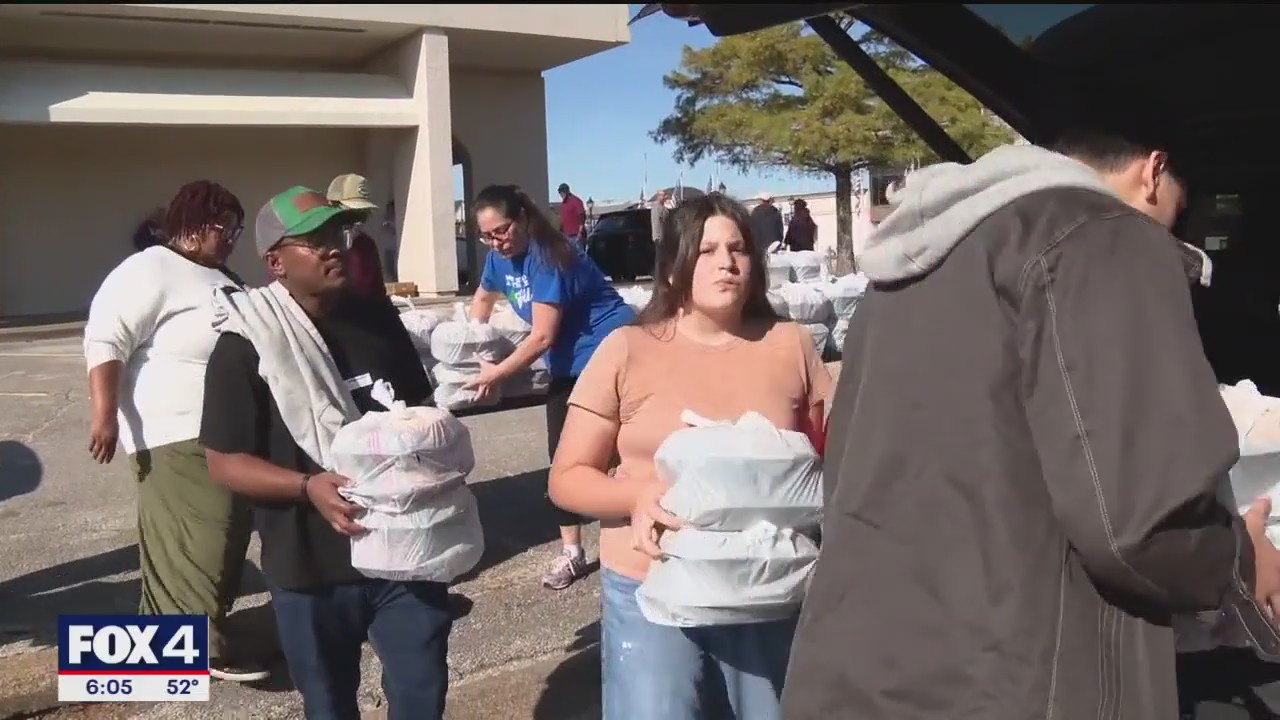 Mission Arlington delivers over 7000 Thanksgiving meals