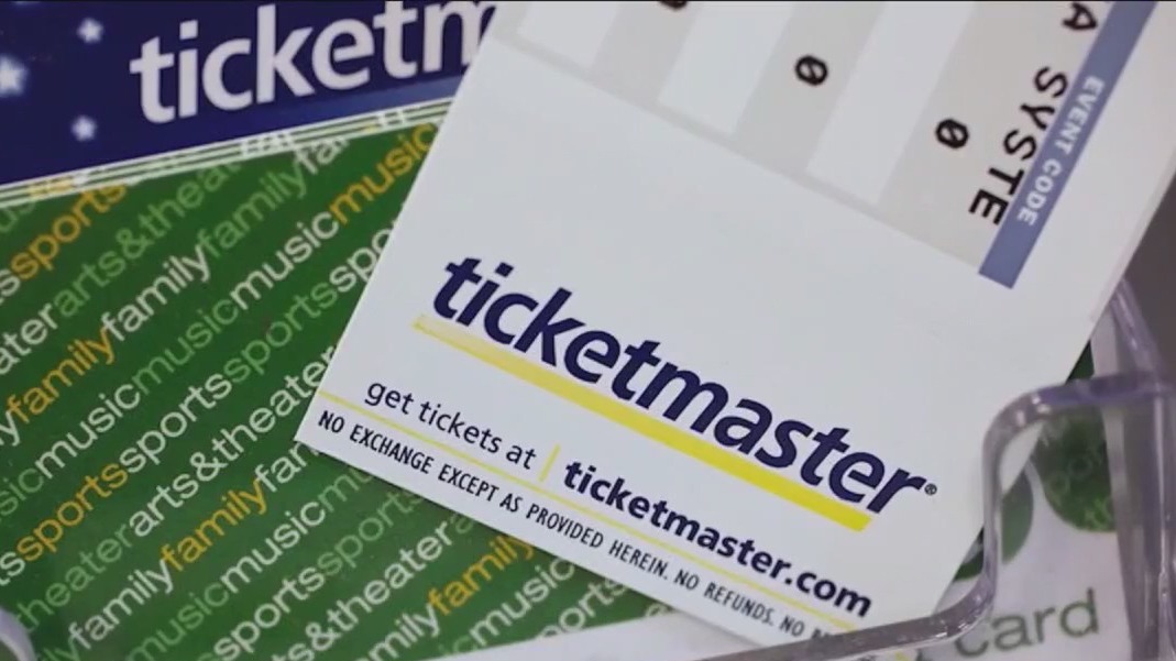 Taylor Swift fans sue Ticketmaster as Eras Tour hits Soldier Field