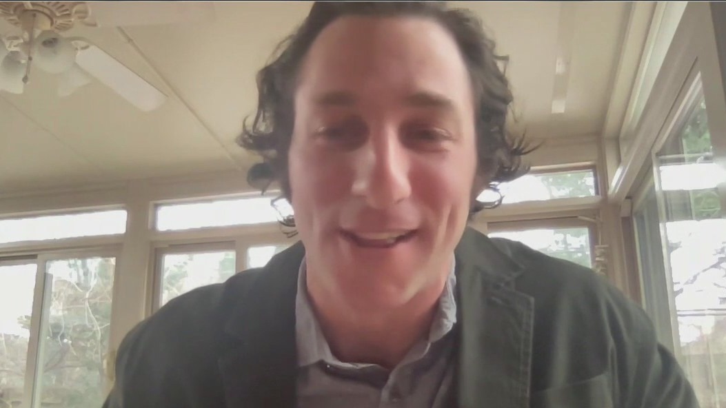 Local licensed counselor talks stresses of online dating