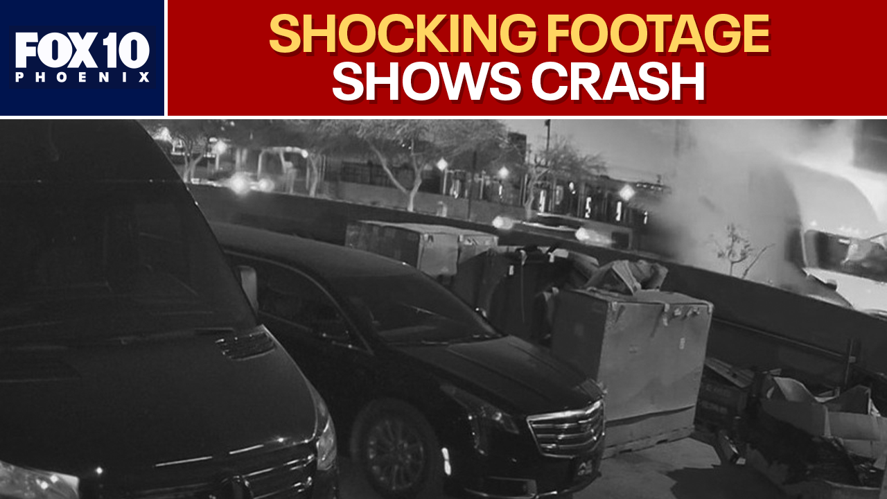Footage captures fiery Phoenix light rail crash