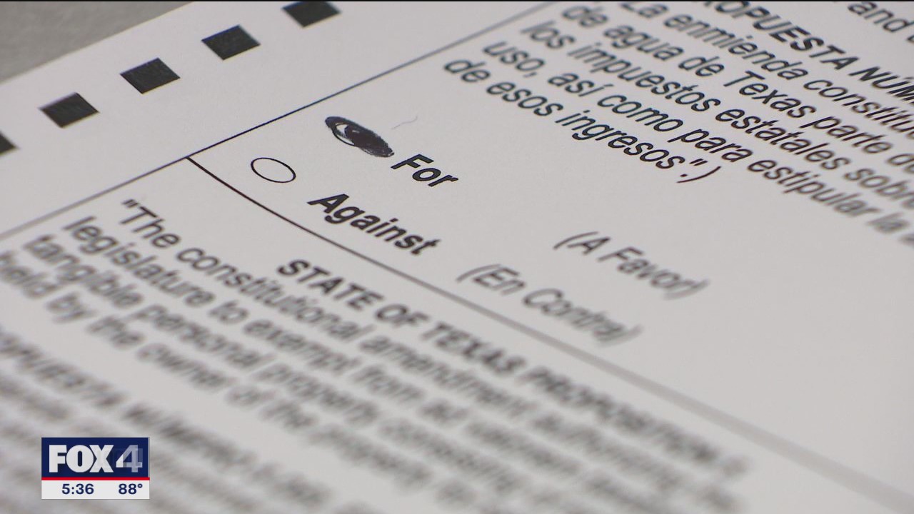 Collin County switches from electronic to paper ballots