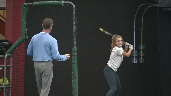 Oconomowoc family shares intertwined UW athletics story