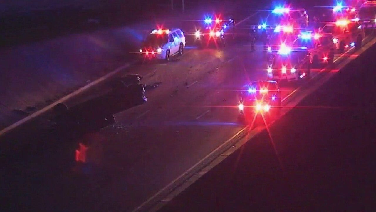 Police respond to crashes on Interstate 17 in Phoenix