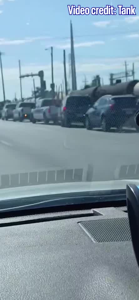 Train vs 18-wheeler on Houston's Hempstead Road | Video from viewer