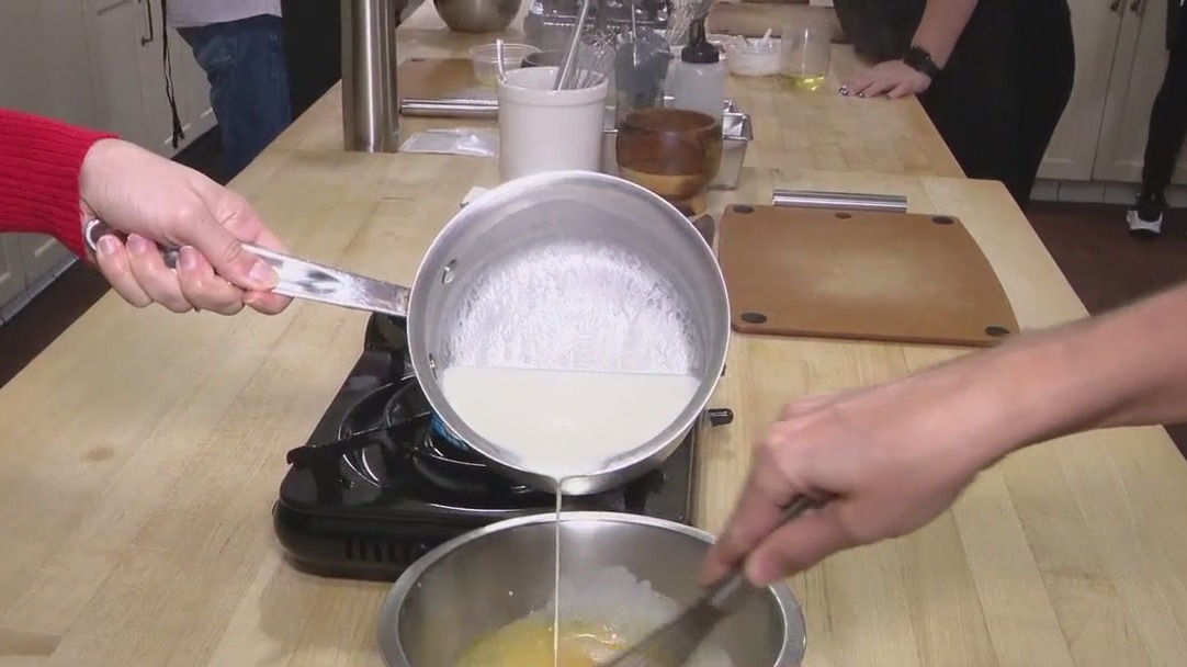 Valentine's date idea: Couples' cooking class