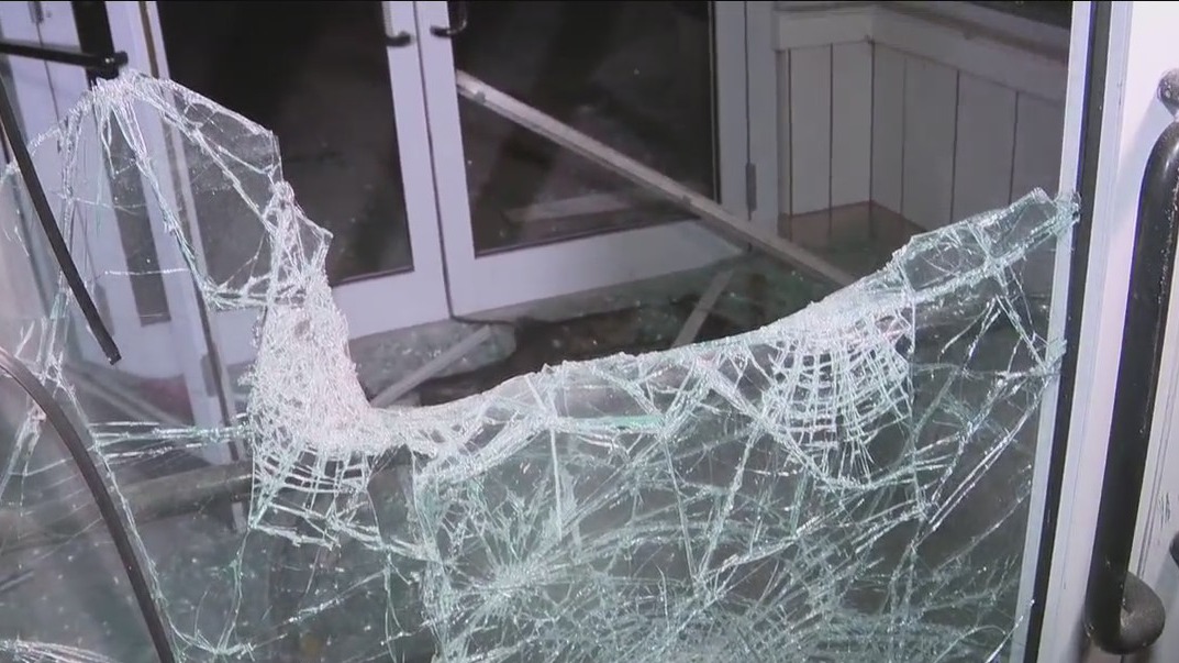 Abandoned Northridge Mall owner in contempt, must provide security