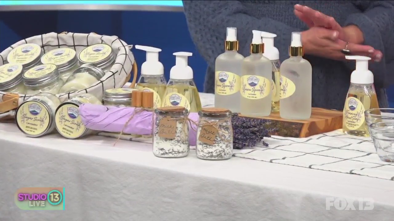 IDK: Making sugar scrubs with River?s Edge Lavender Farm