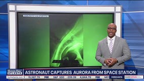 Astronaut captures aurora from Space Station