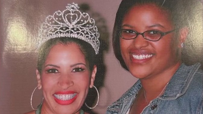 Woman on a mission to fight Lupus after deaths of mom, daughter