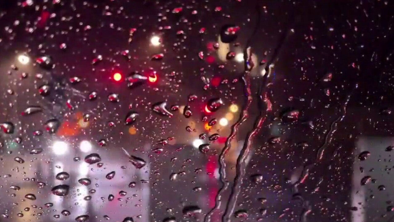 Southern California prepares for heavy rain, flooding