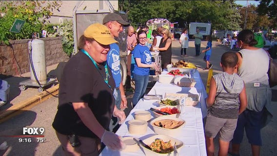 District teams up with farmers to deliver new lessons to students