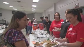 Manvel community outreach hosts Thanksgiving community feast