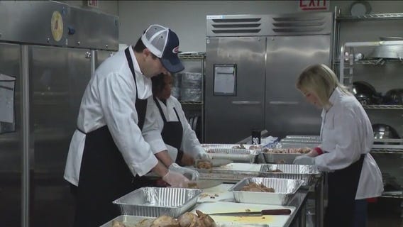 Levy Restaurants of Chicago gears up to serve Thanksgiving feast for those in need, including migrants