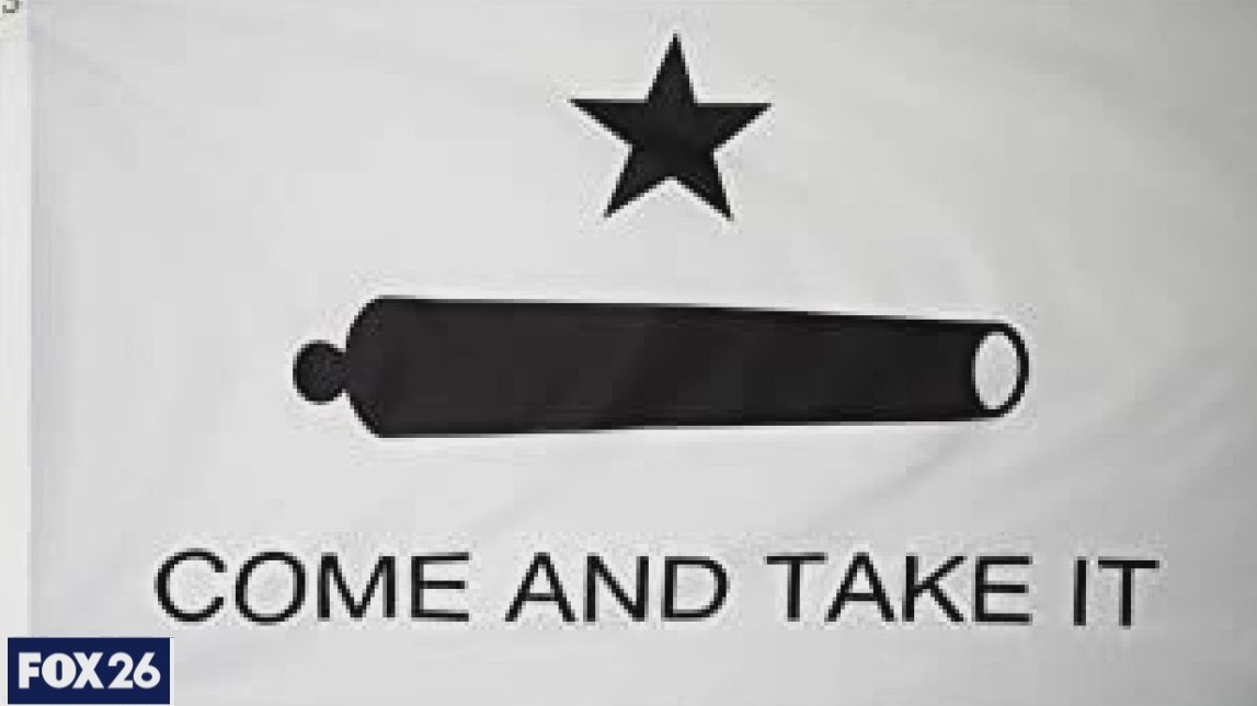 UTSA retires Come and Take it flag